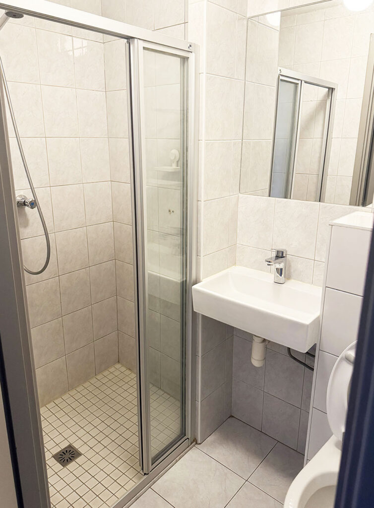 budget single badkamer